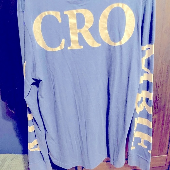 Abercrombie long sleeve T-shirts. - Picture 3 of 3